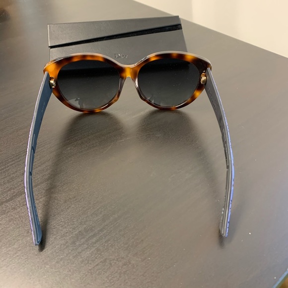 Christian Dior Lady 1RF Sunglasses - Picture 6 of 9